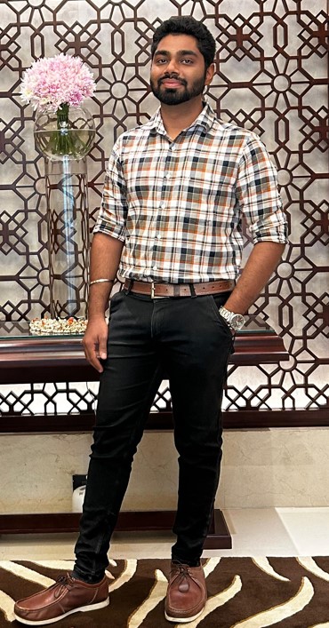 M R.Vijay